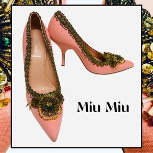 Vtg MIU MIU Italy Pink Peach Crepe Bronze Beaded Embellishment Pump Shoe 40/9